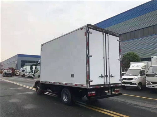 國(guó)六江淮駿鈴V5冷藏車 150馬力大馬力發(fā)動(dòng)機(jī)，高效冷鏈運(yùn)輸新選擇